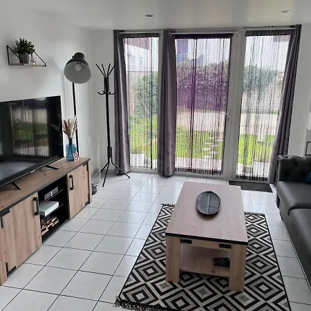 Apartment La Renouveau - Loft Avec Parking Gratuit, Proche Gare Et Centre