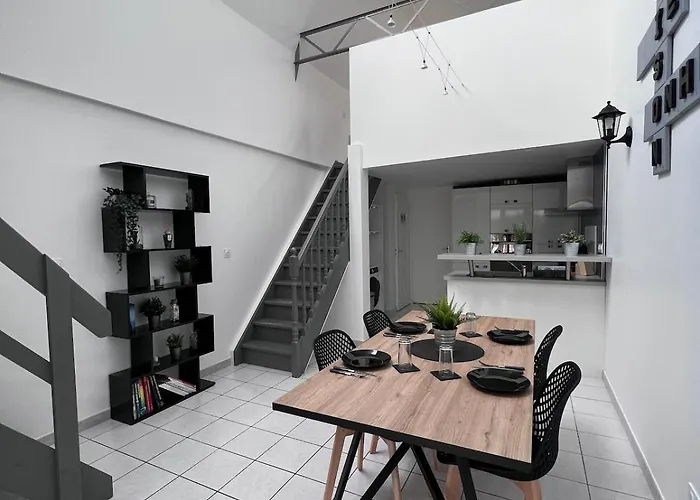 La Renouveau - Loft Avec Parking Gratuit, Proche Gare Et Centre Appartement *