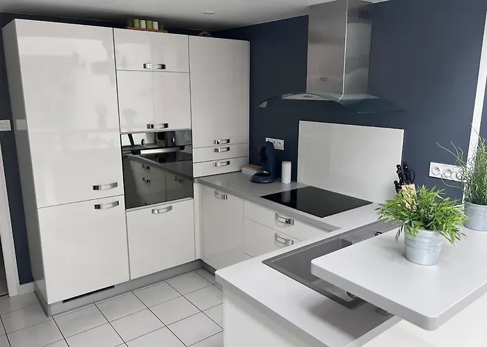 Appartement La Renouveau - Loft Avec Parking Gratuit, Proche Gare Et Centre